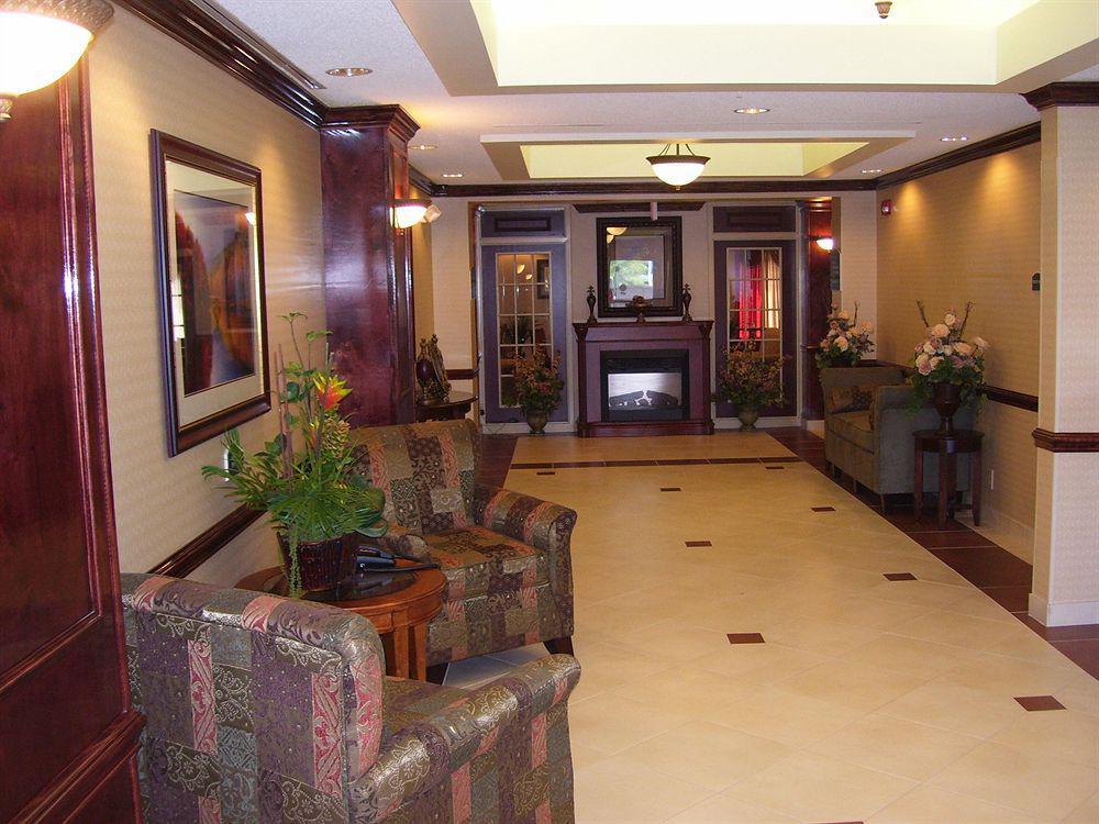 Holiday Inn Express Hotel & Suites Dickson By Ihg Exterior photo