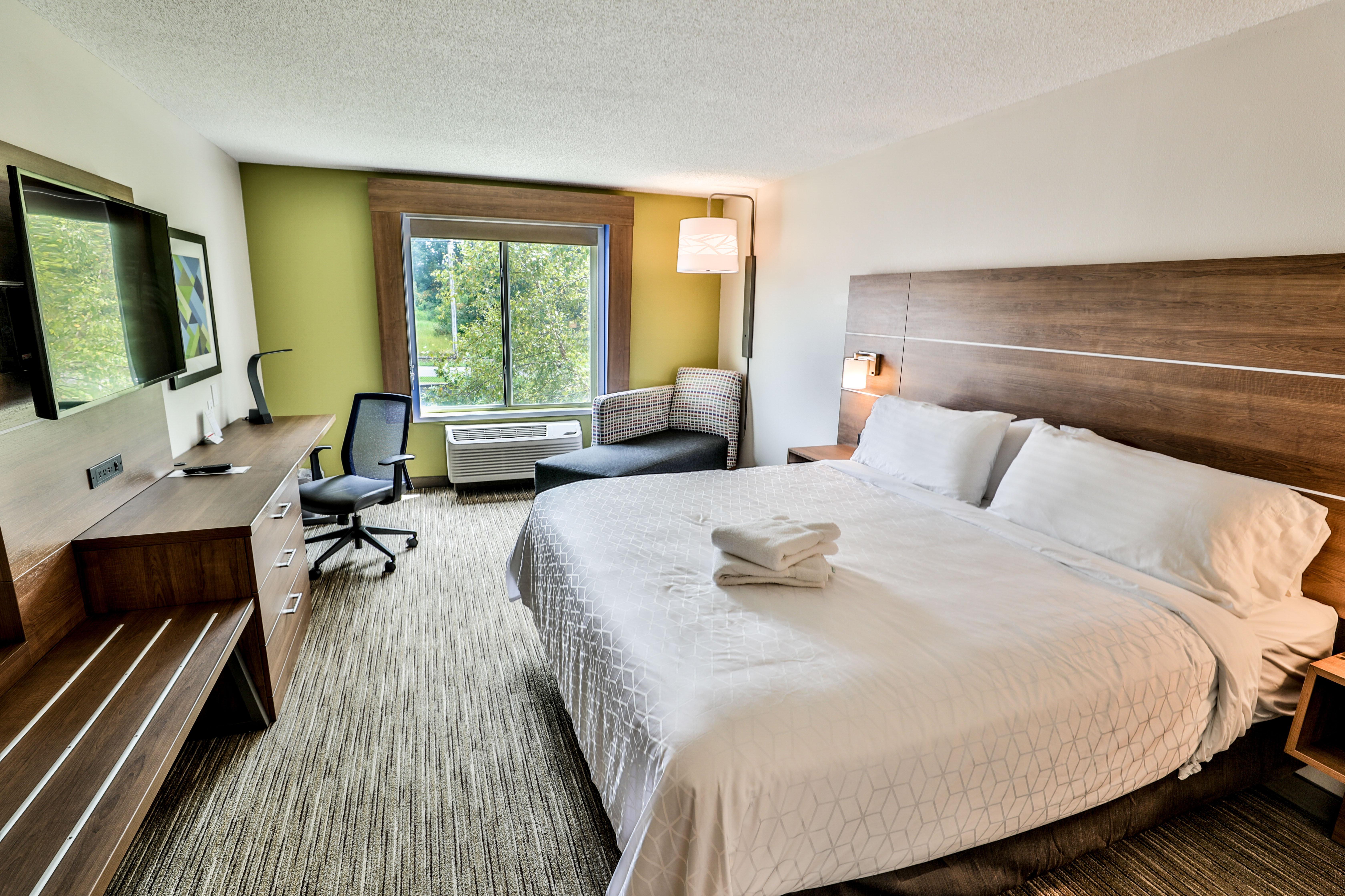 Holiday Inn Express Hotel & Suites Dickson By Ihg Exterior photo